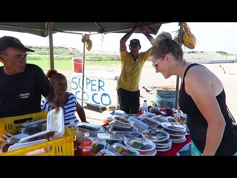 Aruba | Exploring the Island Beaches Ocean & Food
