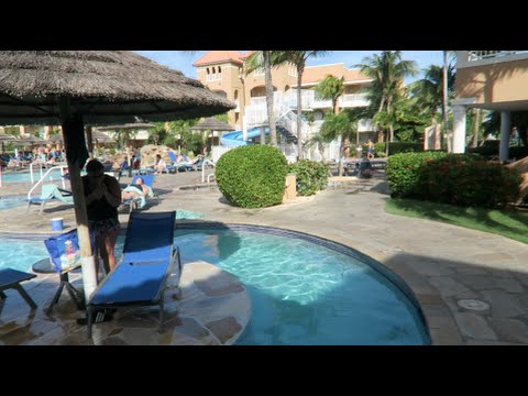 ARUBA HOTEL ROOM TOUR! (DAY 1 VLOG)