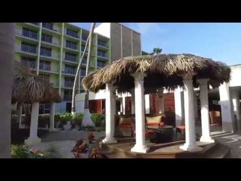 Aruba – Walking Palm Beach to Holiday Inn Resort – June 2016