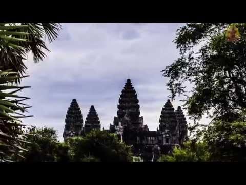 Cambodia – Angkor Wat (Time lapse – Sunrise and Sunset at Angkor Wat)