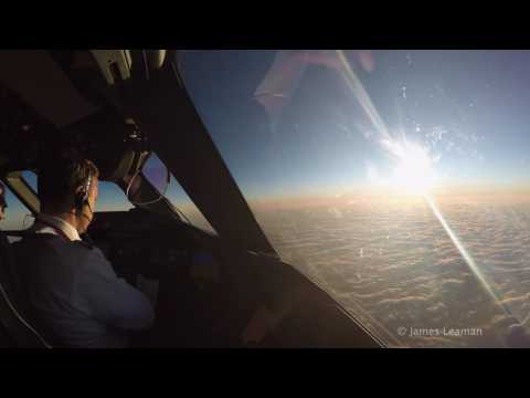 Boeing 787-9 Time-lapse Sunrise over the Atlantic & Landing into London Gatwick