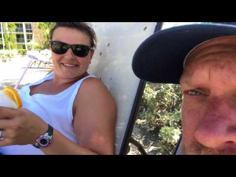 ARUBA – BEACH BAR DRINKS