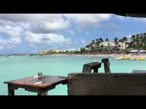 2016/12/08 – Pelican Pier Bar en Palm Beach, Aruba