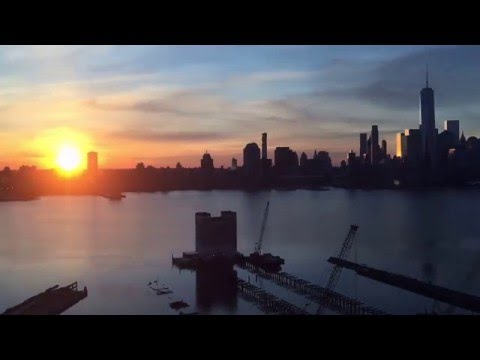 A Beautiful Morning – New York Skyline sunrise Timelapse (FULL HD)