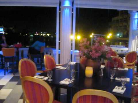 7 West Restaurant Bar & Night Club ~ Aruba
