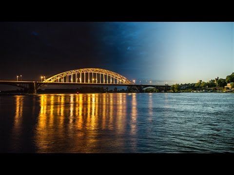 Timelapse: Waalbrug Nijmegen Sunrise