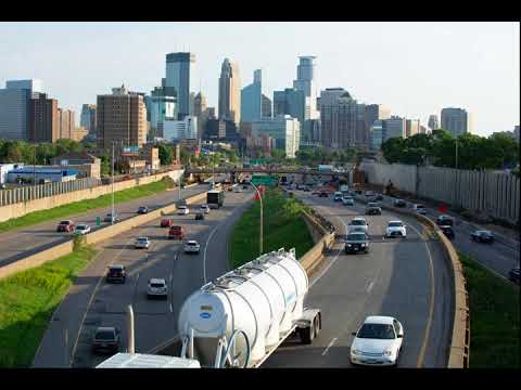 Time lapse of Minneapolis downtown traffic at sunrise