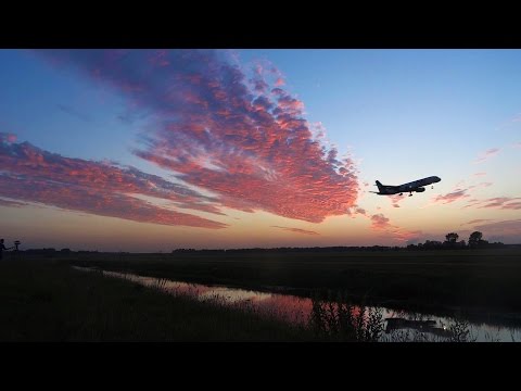 Time Lapse Early morning arrivals and sunrise