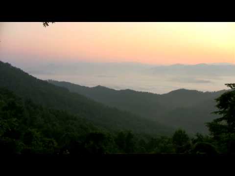 Mountaintop Sunrise & Sunset Time Lapse Whittier North Carolina