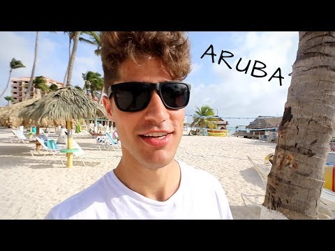 ARUBA Day 1 Travel Vlog! Fish Tacos by the water!