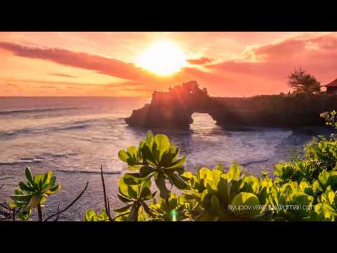 Knockin’ on Heaven’s Door | The best sunsets and sunrises Timelapse