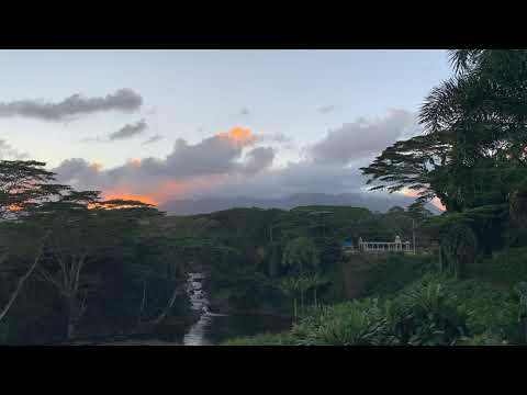 Timelapse – Sunset Over Waialeale