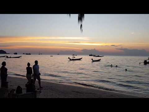 Stunning time lapse Sunset on Koh Tao Thailand