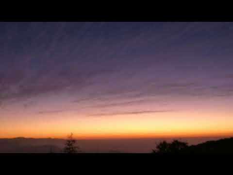 Sun Rise Timelapse of Tiger Hill – Darjeeling, India [Watch till End]